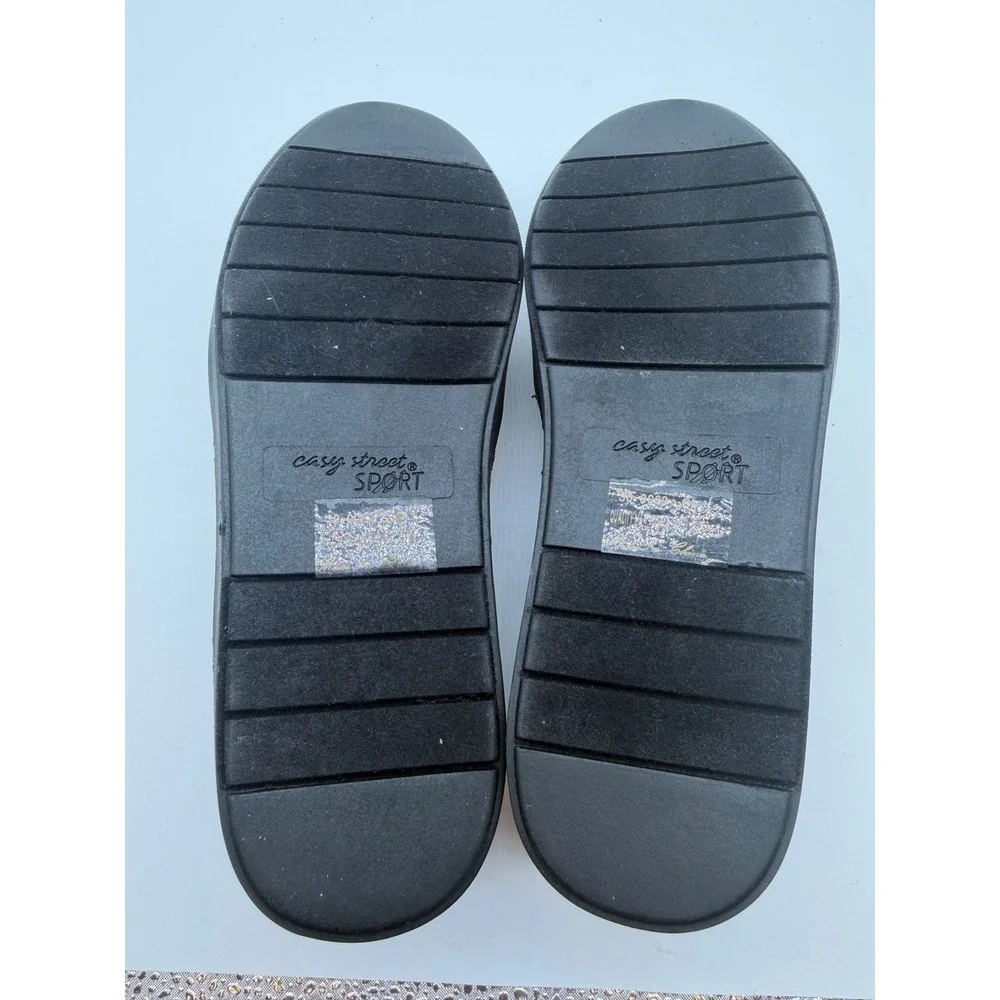 Easy Street Sport Plaza Womens 6 M Floral Velvet Slip On Sneakers Black